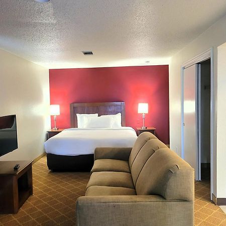 מרלינד הייטס Value Suites Extended Stay - St Louis מראה חיצוני תמונה